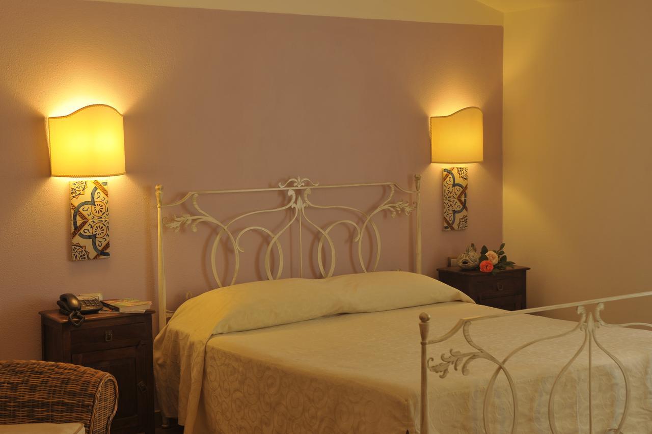 Hotel Villa Pimpina Carloforte  Dış mekan fotoğraf